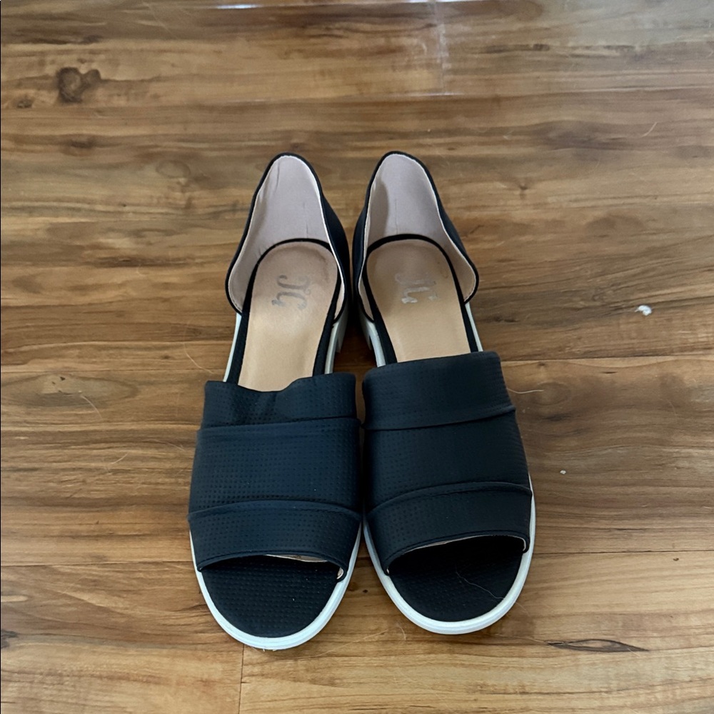 Stylish Black Women's Shoes